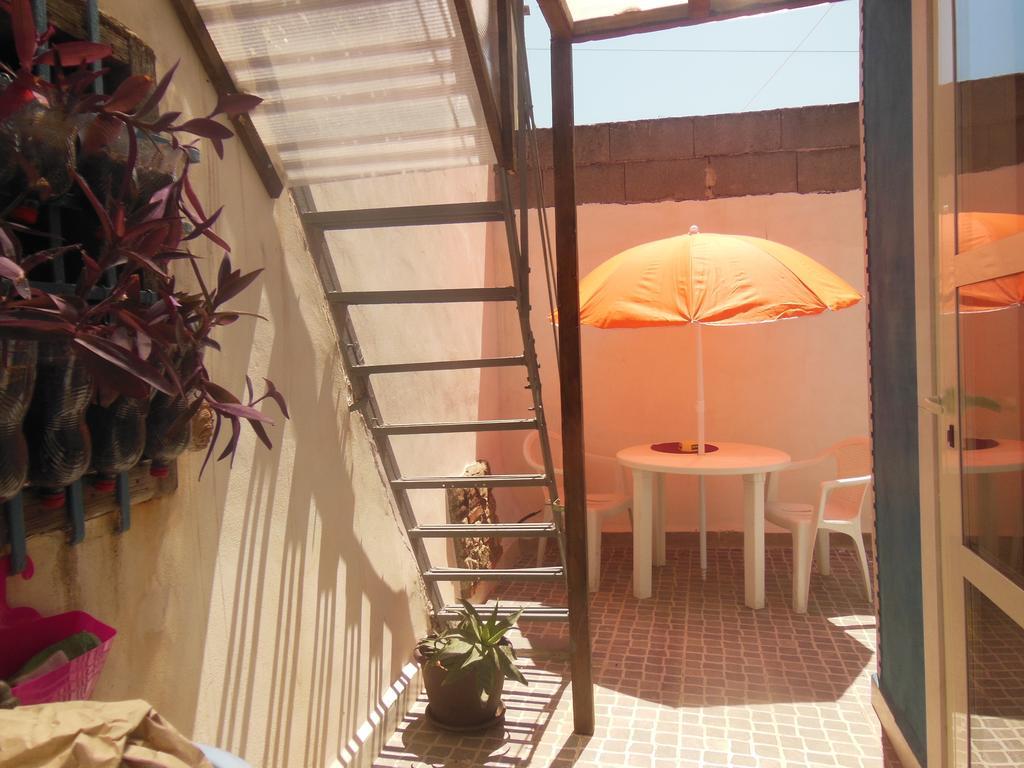 Il Pozzo Di Santa Teresa Apartment Catania Ruang foto