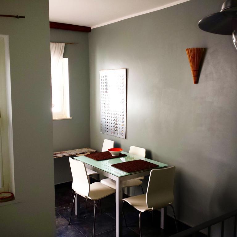 Il Pozzo Di Santa Teresa Apartment Catania Ruang foto